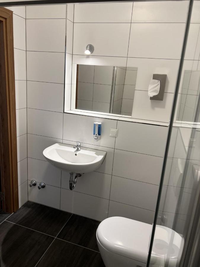 Hotel Pasa Paradies Kostenlose Parkplaetze Hanau Luaran gambar